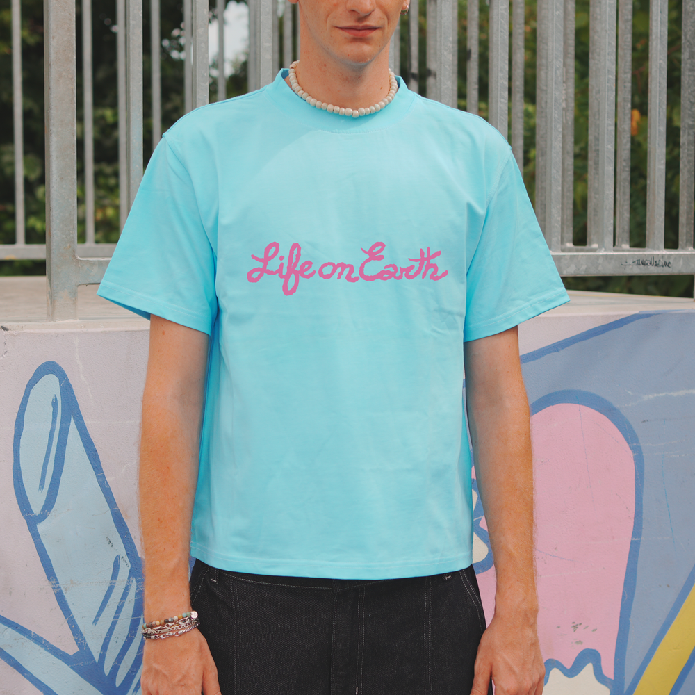 T-shirt - Life on earth